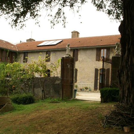 Sous La Glycine Bed & Breakfast Mielan Exterior photo