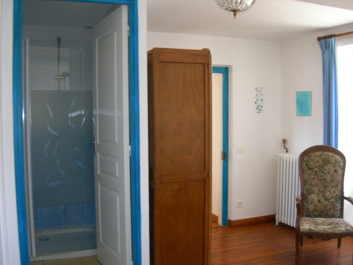 Sous La Glycine Bed & Breakfast Mielan Exterior photo